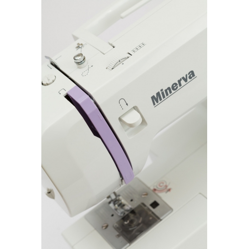 Електромеханічна швейна машина Minerva M23Q